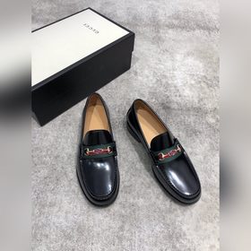 Новая модель Gucci, доступна в магазинах. Верх из кожи бычка, отк