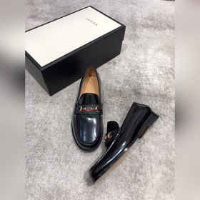 Новая модель Gucci, доступна в магазинах. Верх из кожи бычка, отк