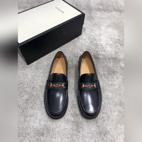 Новая модель Gucci, доступна в магазинах. Верх из кожи бычка, отк