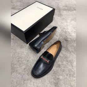 Новая модель Gucci, доступна в магазинах. Верх из кожи бычка, отк