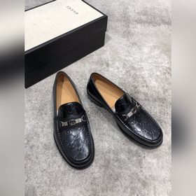 Новая модель Gucci, доступна в магазинах. Верх из кожи бычка, отк