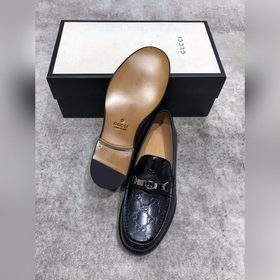 Новая модель Gucci, доступна в магазинах. Верх из кожи бычка, отк
