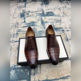 Gucci Размер： 38-45  Новинка от официального сайта Gucci. Мужск