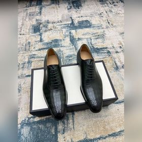 Gucci Размер： 38-45  Новинка от официального сайта Gucci. Мужск