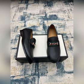 Gucci Размер： 38-45  Новинка на официальном сайте Gucci — мужск