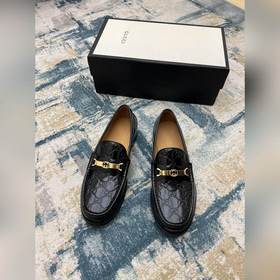 Gucci Размер： 38-45  Новинка на официальном сайте Gucci — мужск