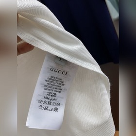 Новая модель мужской рубашки-поло с воротником от Gucci 2025 с ко