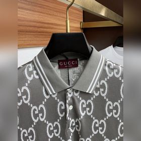 Новая модель мужской рубашки-поло с воротником от Gucci 2025 с ко