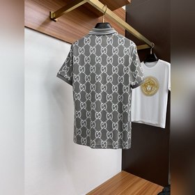Новая модель мужской рубашки-поло с воротником от Gucci 2025 с ко