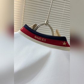 M262 GU Gucci, новейшая модель короткого рукава 2025 года, стильн