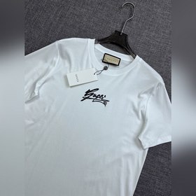 Новая модель мужской футболки с круглым вырезом и короткими рукав