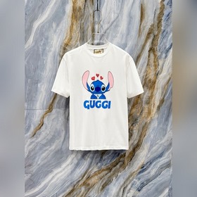 Новая модель короткорукавой футболки для мужчин и женщин от Guqi