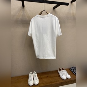 Gucci, Gucci, свободный крой, 5.20, специальная модель с вышитым 