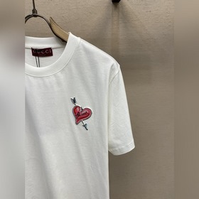Gucci, Gucci, свободный крой, 5.20, специальная модель с вышитым 