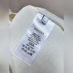Эксклюзивная весенняя новинка от Gucci. Модная и стильная футболк