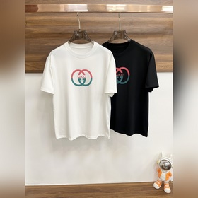 Эксклюзивная осенняя новинка от Gucci. Модная и стильная футболка