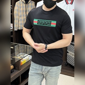 Gucci представляет новую коллекцию осень-зима 2026. Рубашка Gucci