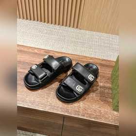 Официальный сайт Gucci Двойные липучки G с застежкой-клипсой, пля