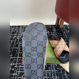 Услуги покупке товаров Gucci новейшая модель для пар с перекрещи
