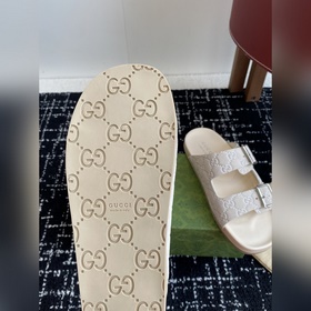 Услуги покупке товаров Gucci новейшая модель для пар с перекрещи