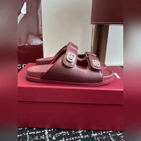 Услуги покупке товаров GUCCI 25ss Весенняя и летняя коллекция GG