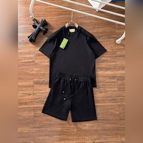 1 комплект Gucci 25/ss Новый весенне-летний комплект из хлопка с
