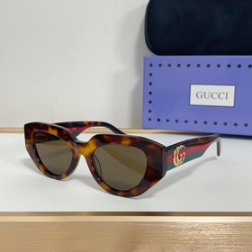 Gucci  МОДЕЛЬ： GG1421S РАЗМЕР： 52/20-145