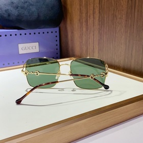 GUCCI Оригинал Модель： GG1018sk Размер： 58-18-145