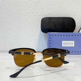 Новая модель солнцезащитных очков Gucci для мужчин на официальном