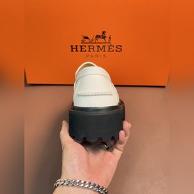 Мужские туфли Hermes для повседневной и деловой носки. Материал： 