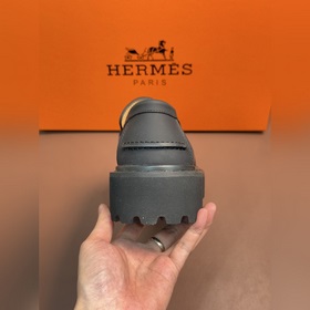 Мужские туфли Hermes для повседневной и деловой носки. Материал： 