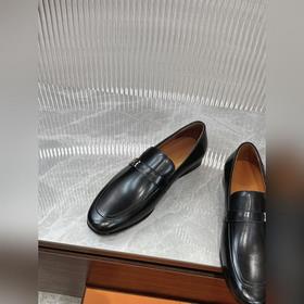 Hermes — популярные мужские туфли-лофеки! Тщательно отобранная им