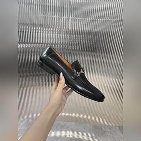 Hermes — популярные мужские туфли-лофеки! Тщательно отобранная им