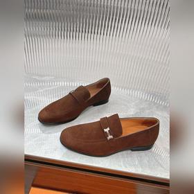 Hermes — популярные мужские туфли-лофеки! Тщательно отобранная им