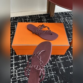 Услуги покупке товаров Hermes Аймас Новая модель туфель «свиной 