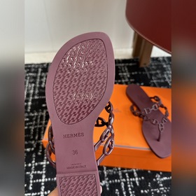 Услуги покупке товаров Hermes Аймас Новая модель туфель «свиной 