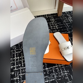 Услуга покупке товаров за рубежом (оригинальная упаковка) Hermes 