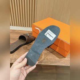 Hermès в новой цветовой гамме. Кеды Kelly с плоской подошвой. Удо