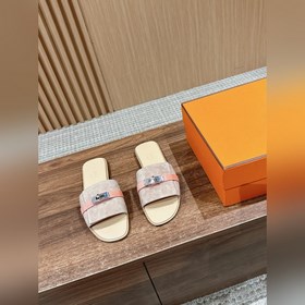 Hermès в новой цветовой гамме. Кеды Kelly с плоской подошвой. Удо