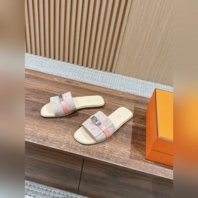 Hermès в новой цветовой гамме. Кеды Kelly с плоской подошвой. Удо