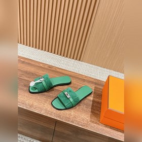 Hermès в новой цветовой гамме. Кеды Kelly с плоской подошвой. Удо