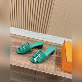 Hermès в новой цветовой гамме. Кеды Kelly с плоской подошвой. Удо