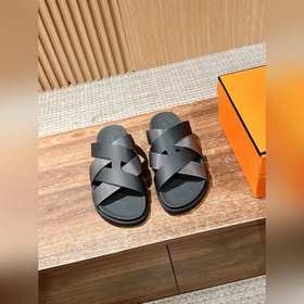 Летние сандалии для пар от Hermès, модель «старший дядя» и «второ