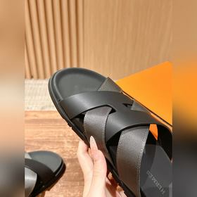 Летние сандалии для пар от Hermès, модель «старший дядя» и «второ
