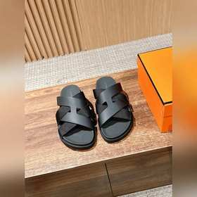 Летние сандалии для пар от Hermès, модель «старший дядя» и «второ