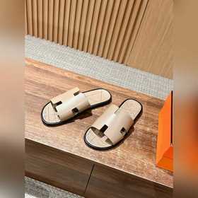 Классические тапочки для пар от Hermès с отпечатками ладоней/стра