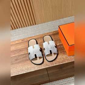 Классические тапочки для пар от Hermès с отпечатками ладоней/стра