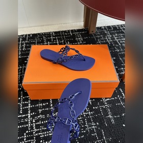 Услуги покупке товаров Hermes Аймас Новая модель туфель «свиной 