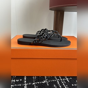 Услуги покупке товаров Hermes Аймас Новая модель туфель «свиной 