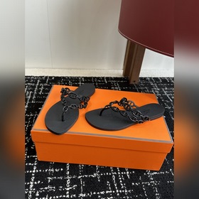 Услуги покупке товаров Hermes Аймас Новая модель туфель «свиной 